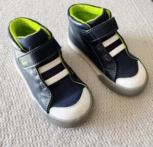See Kai Run Navy Blue Belmont II High Top Sneakers Size 8